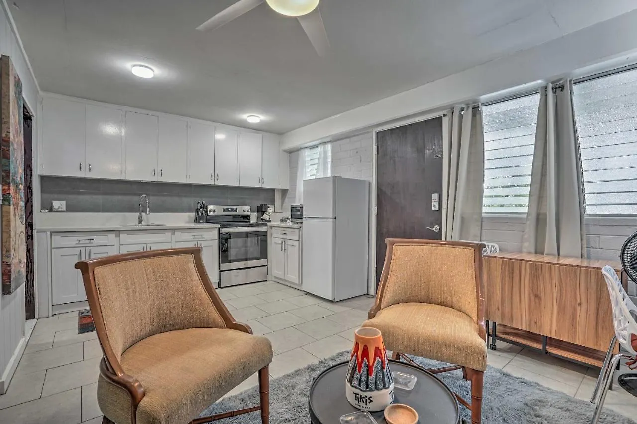 Appartamento Sun-Filled Condo With Lanai Near Waikiki Beach! Honolulu Stati Uniti