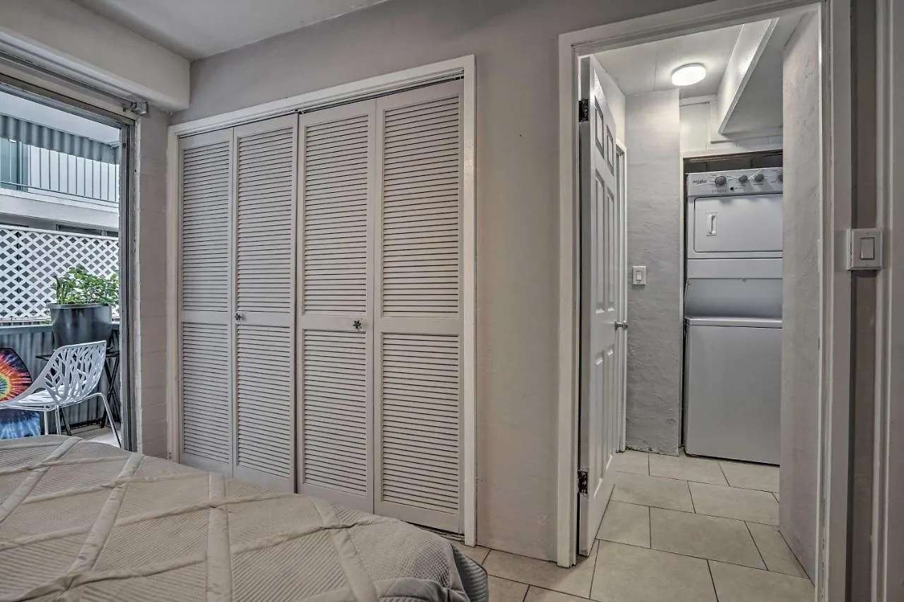 Sun-Filled Condo With Lanai Near Waikiki Beach! Honolulu Appartamento